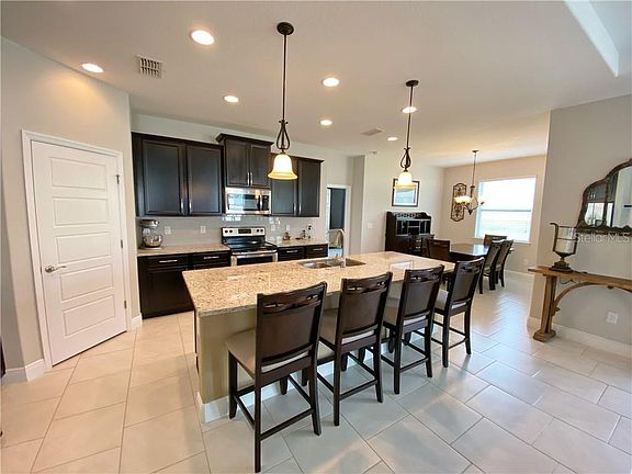 3rd image of 4495 Linwood Trace Ln