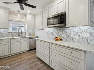 36 Pirogue St, Toms River, NJ 08757