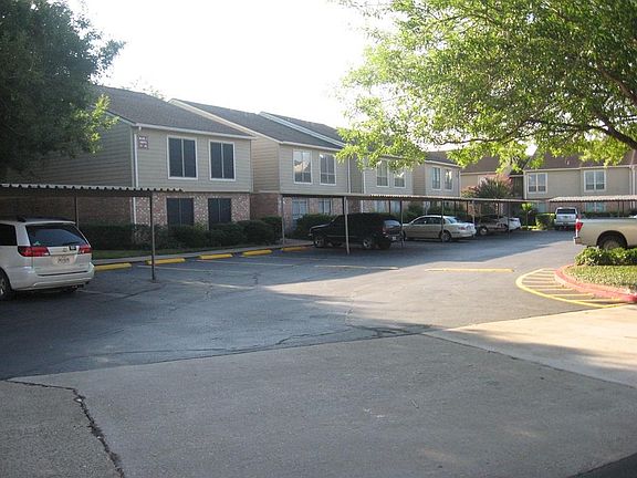 3rd image of 5005 Georgi Ln APT 65