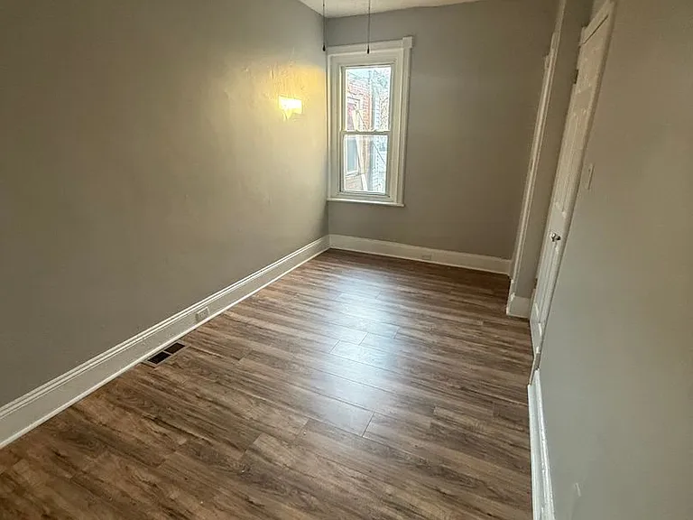 1014 N Pallas St — Photo 1