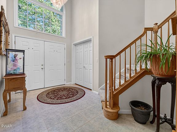 2nd image of 101 Water Forest Ct