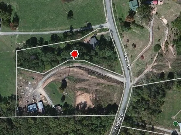 1036 York Rd, La Fayette, GA 30728