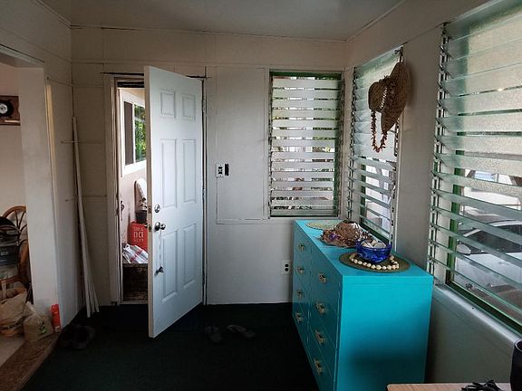 Front door to Lanai