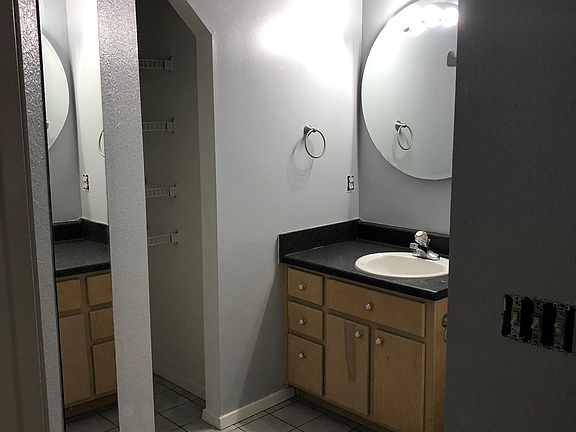 3rd image of 5389 Chatham Ave APT C