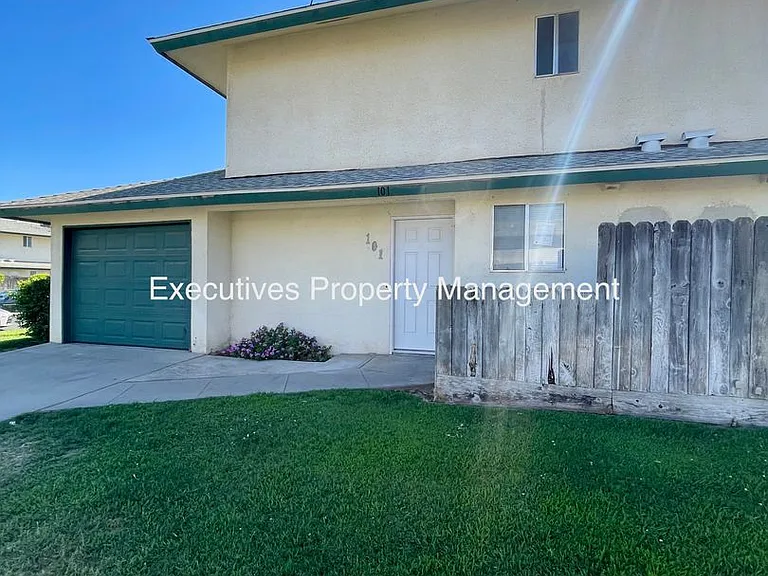 4909 N Winery Cir #101 — Photo 2