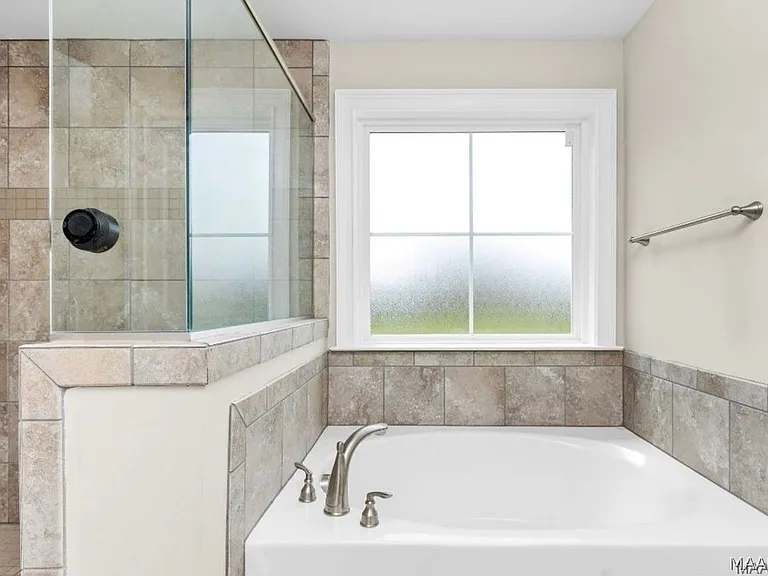 211 Lee Audis Ln — Photo 19