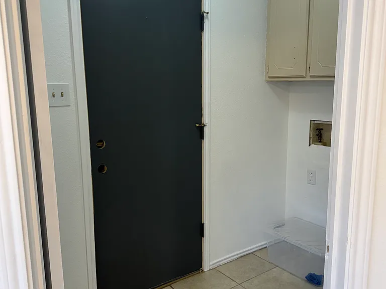 7505 Akron Ave #B — Photo 14