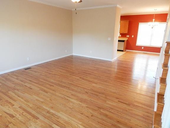 2nd image of 620 Saint Andrews Dr #0