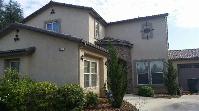 2871 14th St photo 1