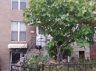 4815 28th Ave, Astoria, NY 11103