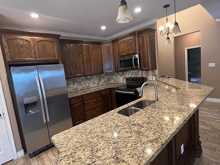 7182 Lake Placid Dr — Photo 2