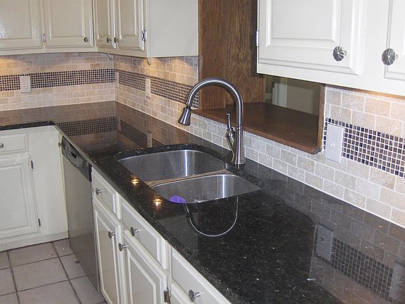 3rd image of 745 Highland Manor Ct