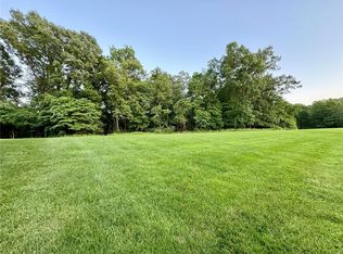 1236 Rutherford Rdg, O'Fallon, IL 62269