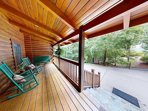 5th image of 118 Laurel Ridge