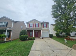 3414 Charterhall Ln, Charlotte, NC 28215