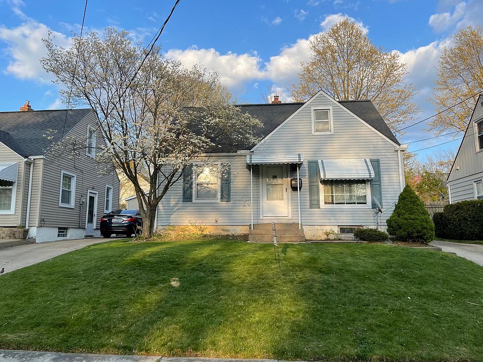1st image of 1633 Oakwood Ave