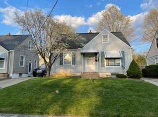 1633 Oakwood Ave, Akron, OH 44301