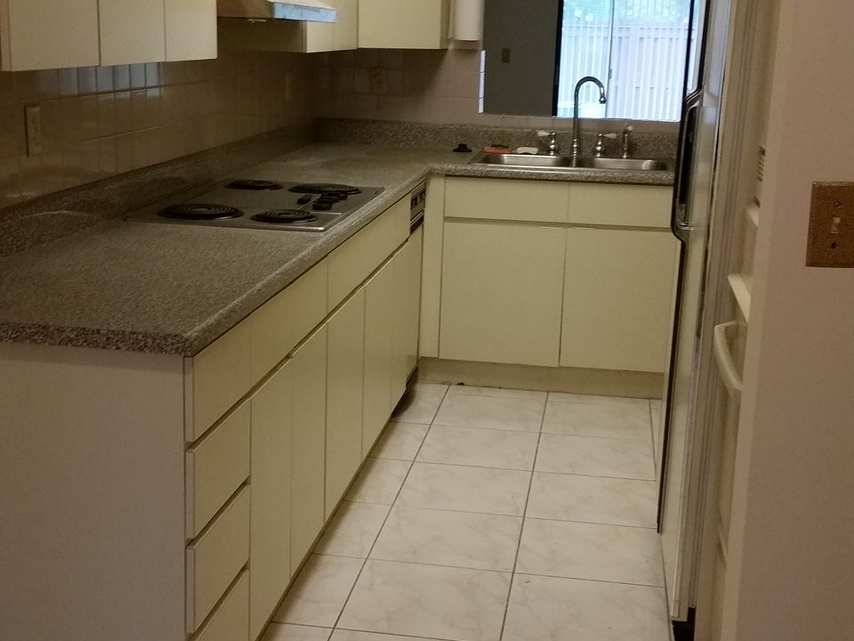 2nd image of 8635 SW 113th Ct