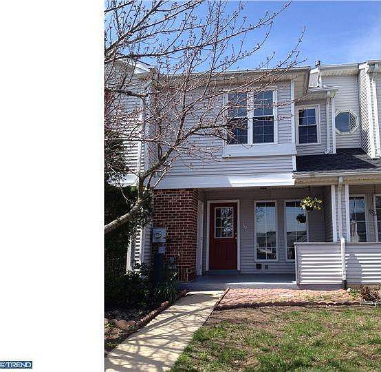 1st image of 110 Lake Arrowhead Cir