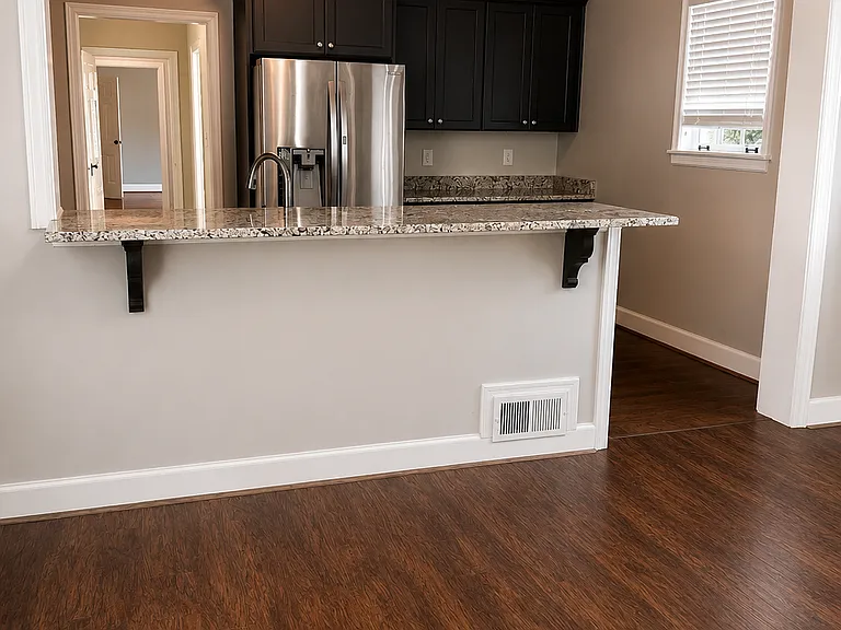 700 Warwick Rd — Photo 10