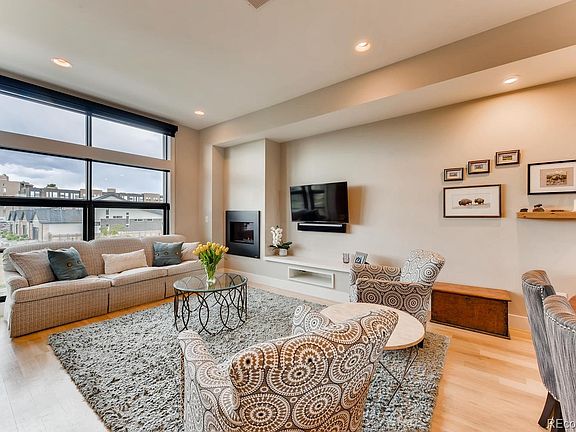 4th image of 6829 E Lowry Blvd Unit L