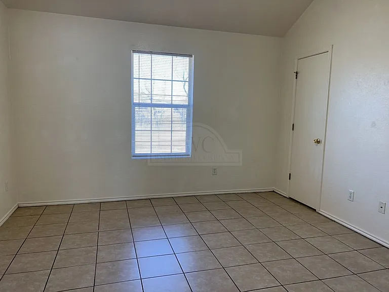 4305 Mattie, Killeen — Photo 14