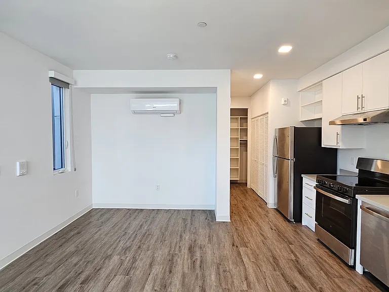4015 Kansas St #100 — Photo 3