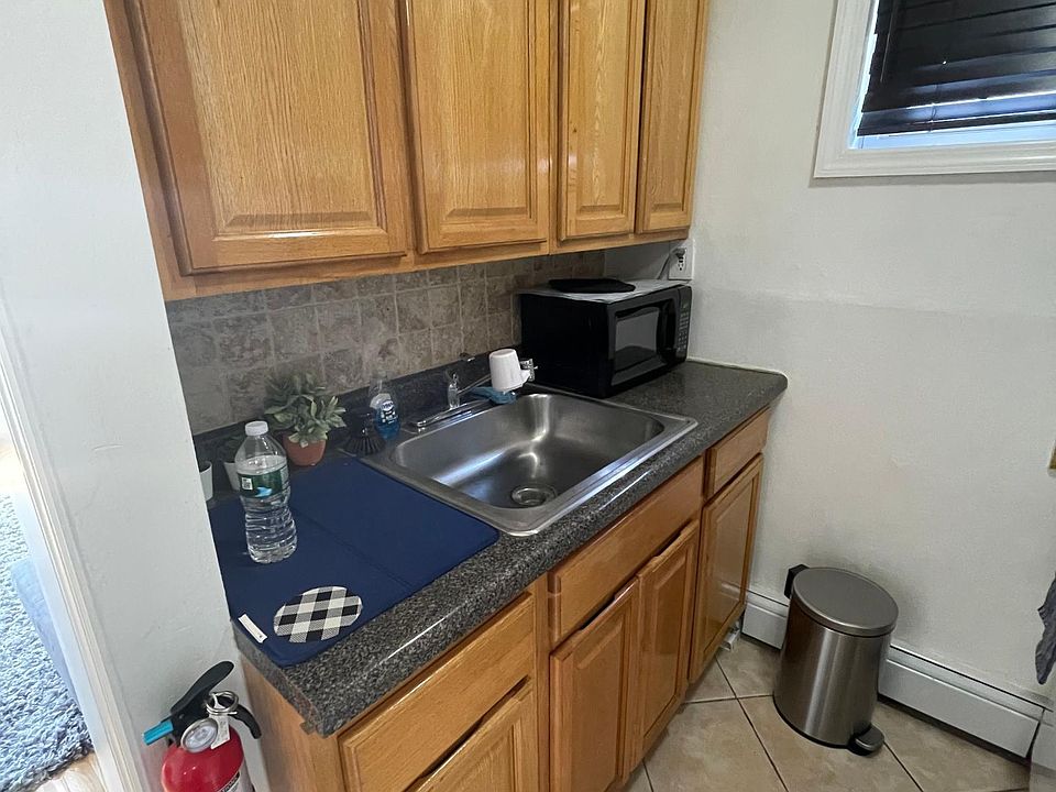 Lots of cabinet space