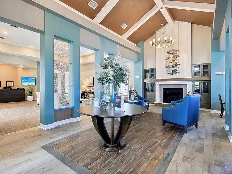 Bonavia Luxury Apartments — Photo 4