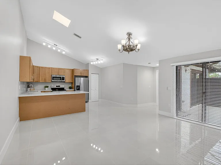 9939 Boca Gardens Trl #D — Photo 10