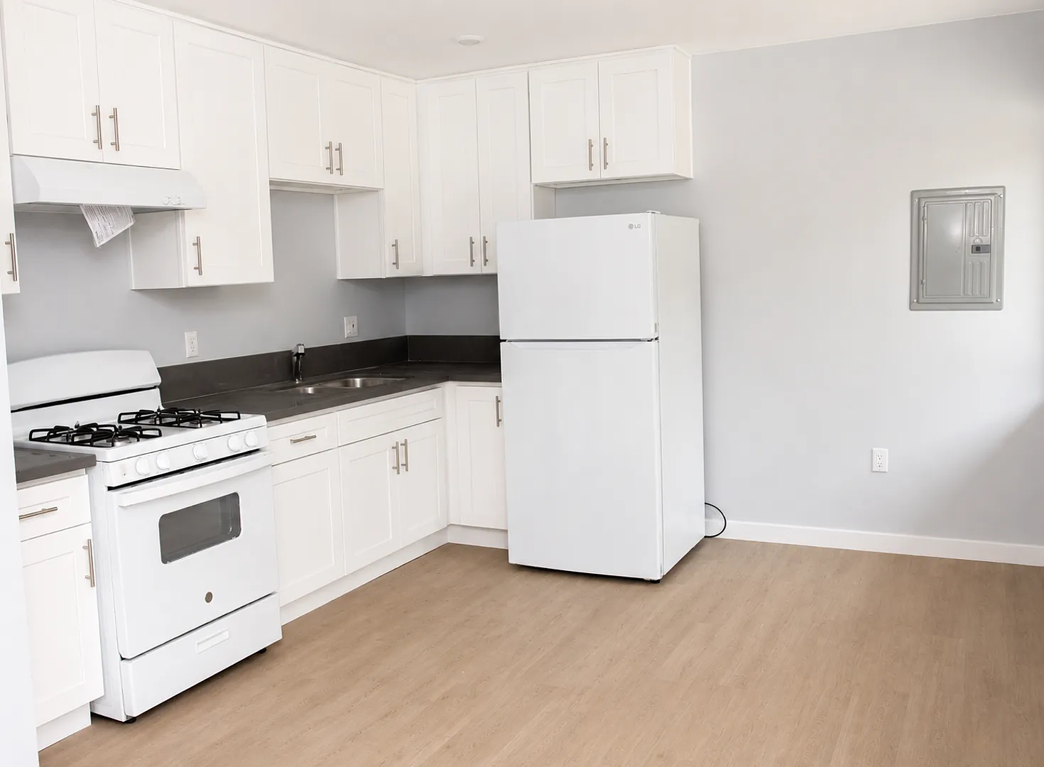 3923 S Gibraltar Ave., LLC — Photo 1