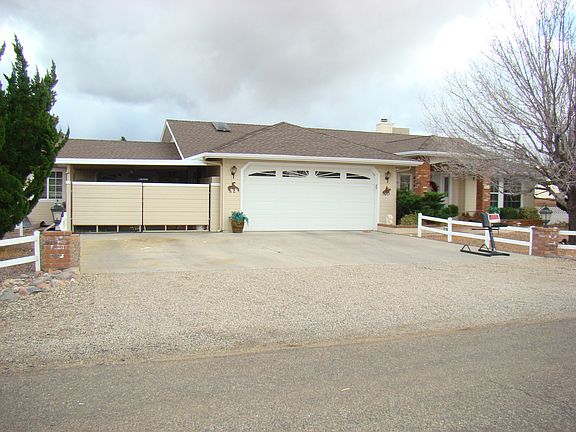 Garage and car port