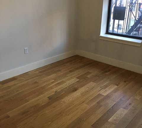 4th image of 410 Gates Ave APT 2F