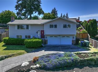 1222 Palm Dr, Fircrest, WA 98466