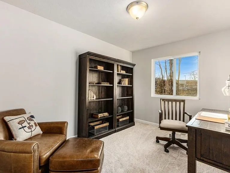 4633 Glen Haven Dr — Photo 18