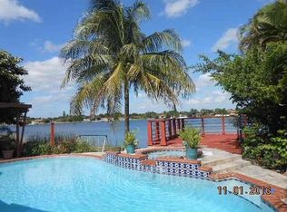 14802 SW 69th St, Miami, FL 33193