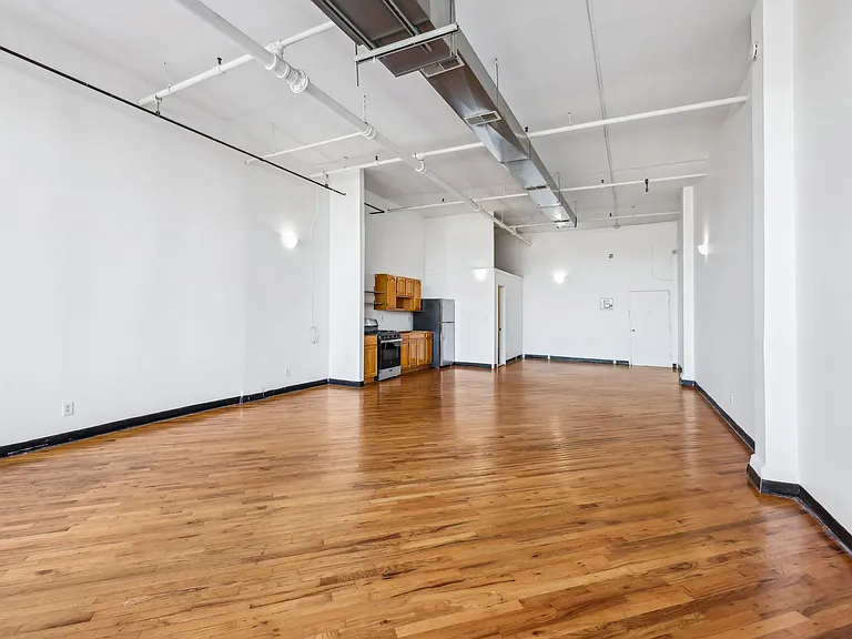 Berry Lane Lofts — Photo 30