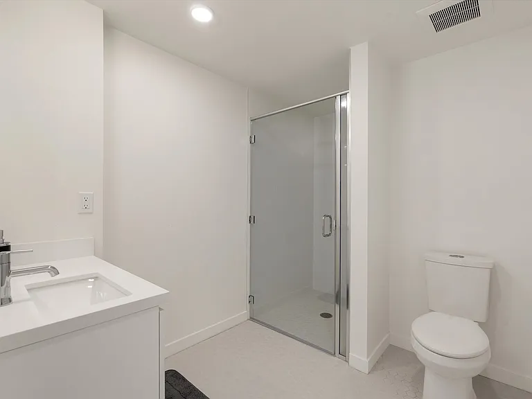 8833 Reading Ave Apartments — Photo 49