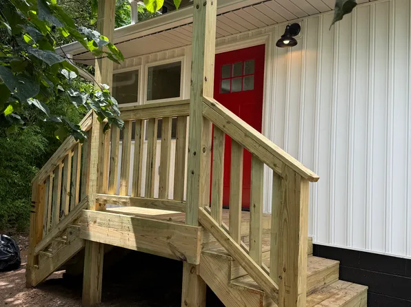 223 Hiawassee Ave, Knoxville, TN 37917