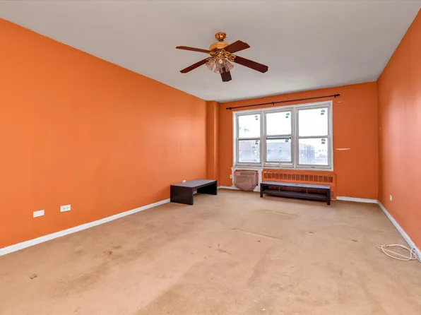 134-54 Maple Avenue image 3 of 15