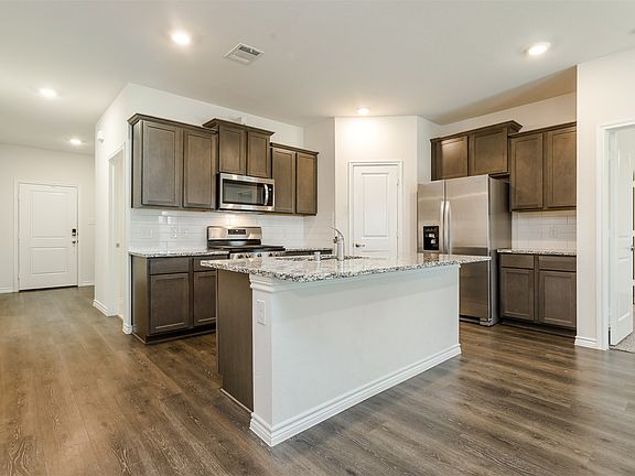 2nd image of 406 Saddle Club Way