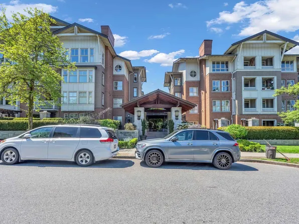 4655 Valley Dr #1208, Vancouver, BC V6J 5L6