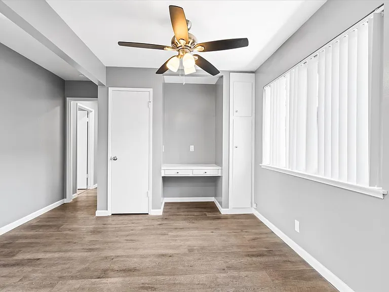 2070 Sahara Way #3 — Photo 8