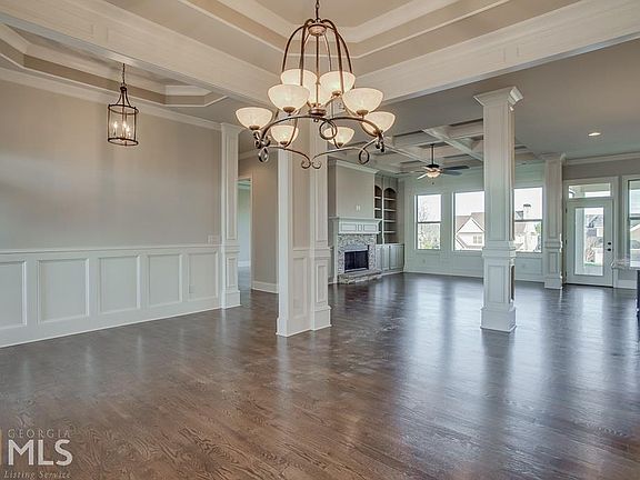 4th image of 1125 Barberry Ct #0