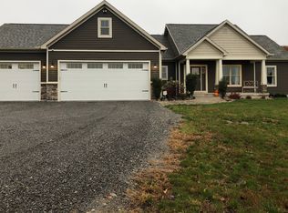 1521 Bible Rd, Lima, OH 45801