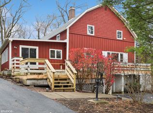 6618 Hillside Rd, Crystal Lake, IL 60012