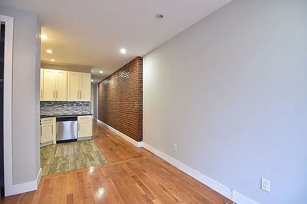 Rented by Bruma Realty LLC | media 5