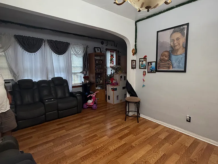 80 Cutler St #2 — Photo 6