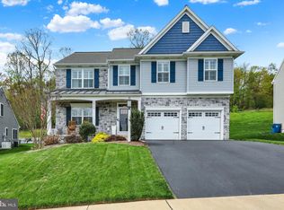 3930 Archer Ln, Columbia, PA 17512