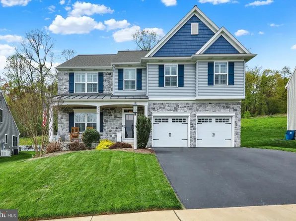 3930 Archer Ln, Columbia, PA 17512